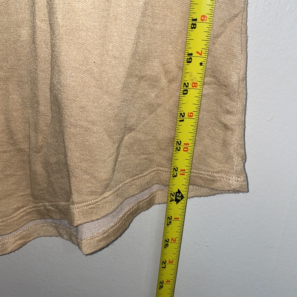 🎱Adorable Tan Comfy Unique top! - Picture 5 of 8